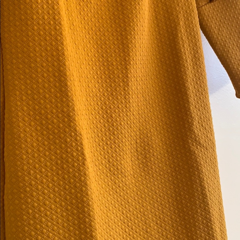 Dress - Picture 4 of 5